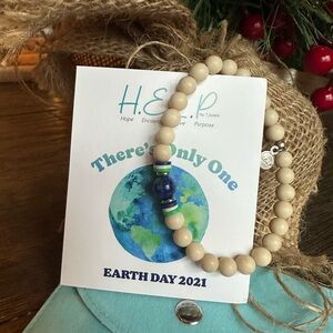 T. Jazelle HELP bracelet - Earth Day